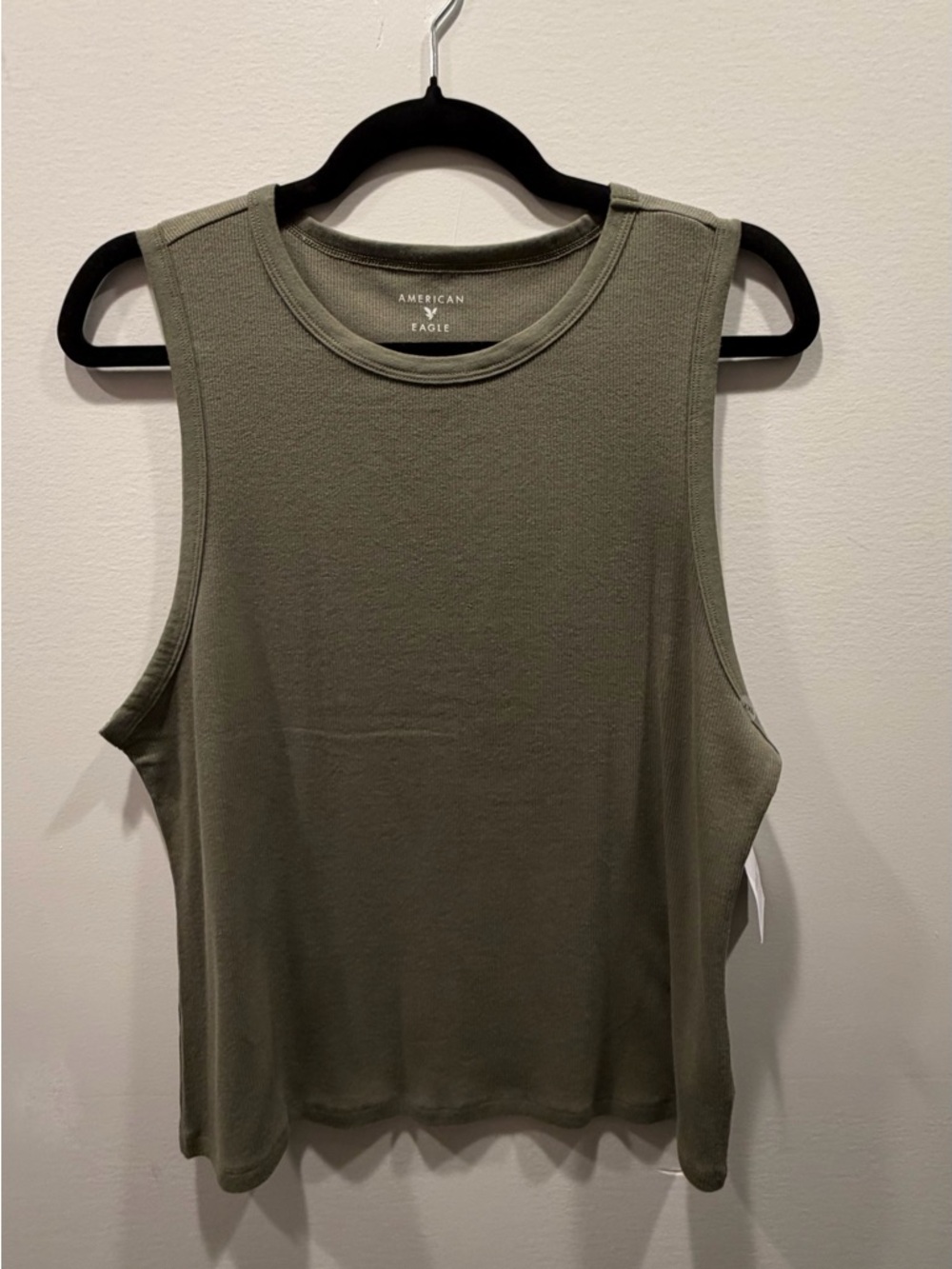 American Eagle 🦅 Boyfriend Muscle Tank Top - Picture 2 of 5